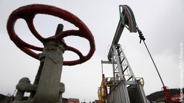 Путин заявил о готовности совместно с США сбалансировать рынок нефти и сократить ее добычу