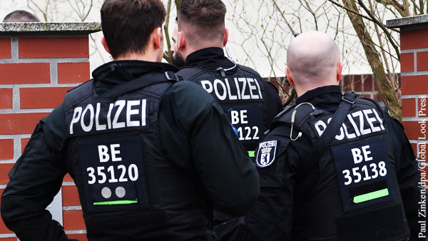 США лишили полицию Германии 200 тыс. респираторных масок