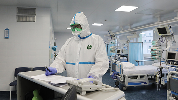В России за сутки подтверждено 6060 новых случаев коронавируса