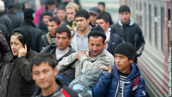 В СПЧ оценили идею выплачивать мигрантам пособие по безработице