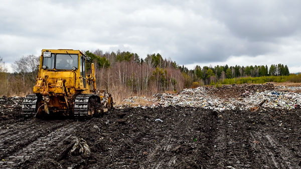 В Удмуртии приступили к ликвидации крупной свалки твердых отходов