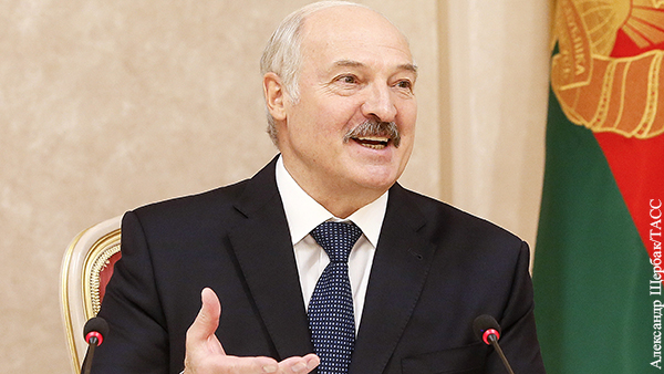 Лукашенко раскритиковал вводившие режим самоизоляции страны
