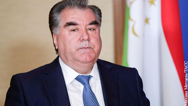 Таджикистан запретил русифицировать имена, отчества и фамилии