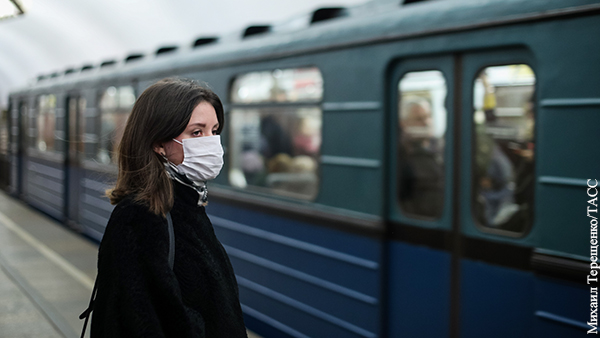 В метро Москвы решили начать продавать маски