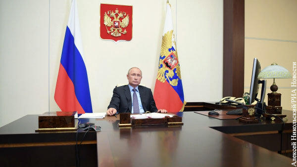 Кремль анонсировал совещание Путина по продлению нерабочих дней