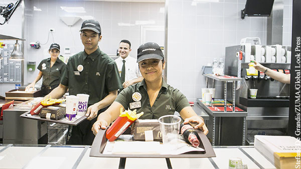 McDonald’s обвинили в сексуальных домогательствах к сотрудникам по всему миру