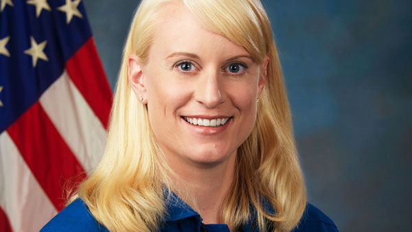 НАСА заменило астронавта Боуэна в экипаже «Союза» на Кэтлин Рубинс
