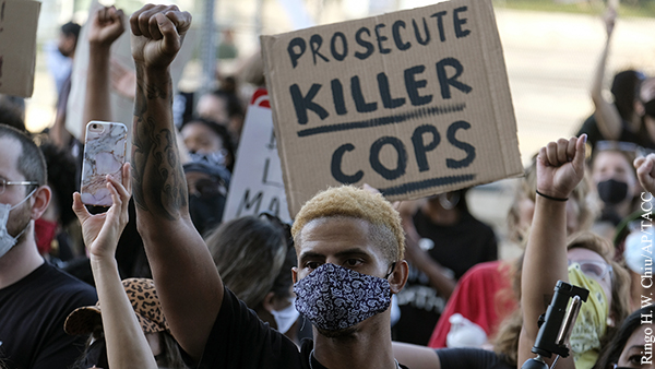 В Кентукки ранили семь человек в ходе протеста из-за убийства афроамериканки