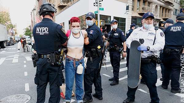 В Нью-Йорке задержаны более 40 участников акций протеста 