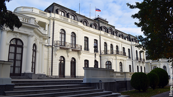 Посольство в Праге назвало высылку дипломатов «сфабрикованной провокацией»