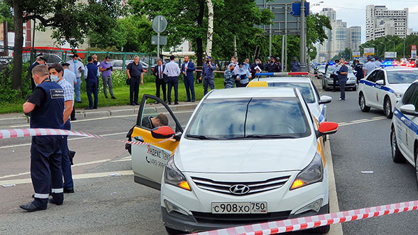 Умер открывший стрельбу по полицейским в Москве