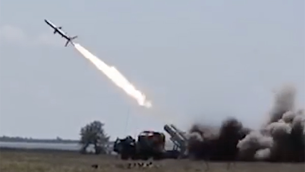 Украина провела первые боевые испытания «угрожающей» Крымскому мосту ракеты