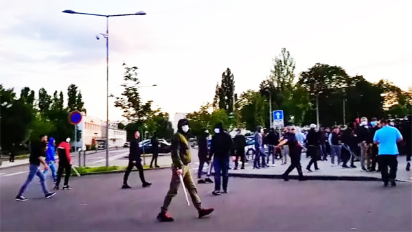 Чеченцам запретили проведение митинга в Париже после беспорядков в Дижоне