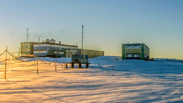 Полярник рассказал о возможных последствиях пожара на станции «Мирный» в Антарктиде