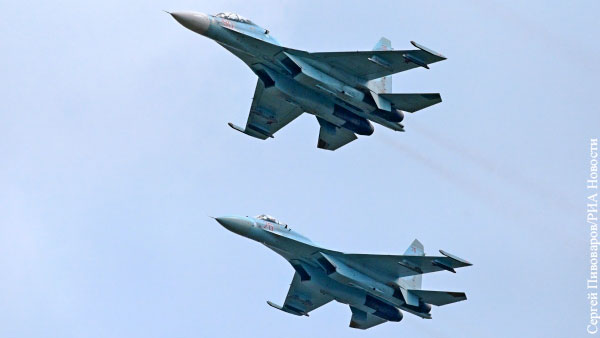 Российские Су-27 поднимали для перехвата американских самолетов над Черным морем