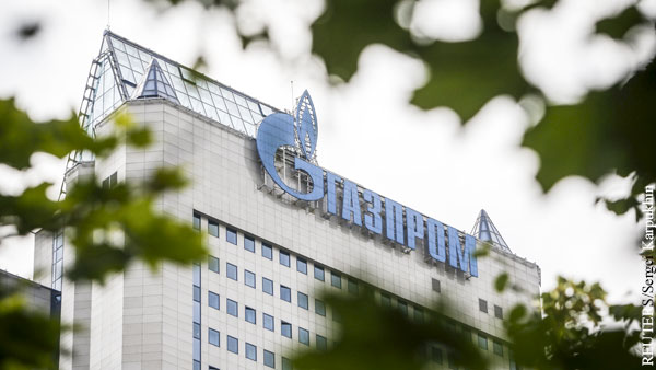 Газпром передал Польше полтора миллиарда долларов