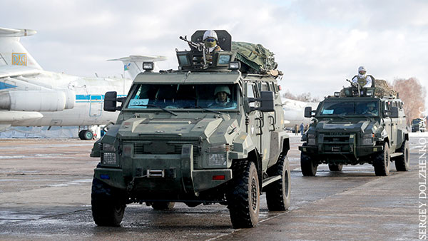 Украина объявила о наращивании военных сил у границы с Крымом