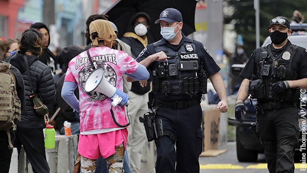Полиция Сиэтла начала жесткую зачистку «Автономной зоны Капитолийского холма»
