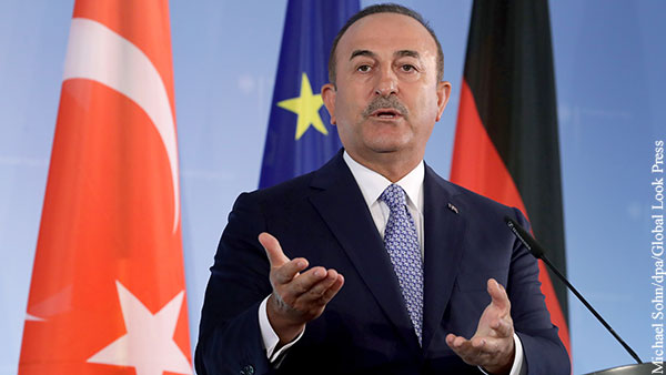 Турция потребовала от Франции извинений за инцидент в Средиземном море