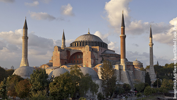 РПЦ указала Эрдогану на последствия превращения собора Святой Софии в мечеть