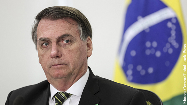 У президента Бразилии Болсонару подтвердился коронавирус