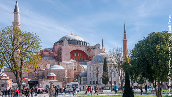Эрдоган сделал собор Святой Софии мечетью