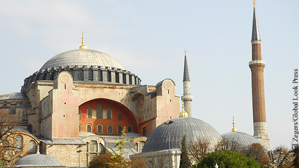 Греция назвала «вызовом всему миру» решение Эрдогана по собору Святой Софии