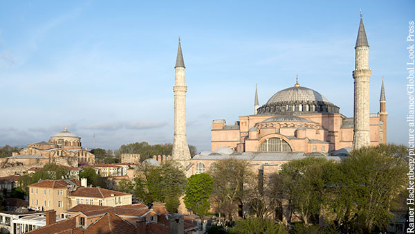 Мечеть в Святой Софии стала символом пост-секулярного мира