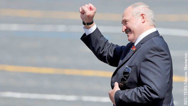 Лукашенко лишает себя аргумента в спорах с Москвой