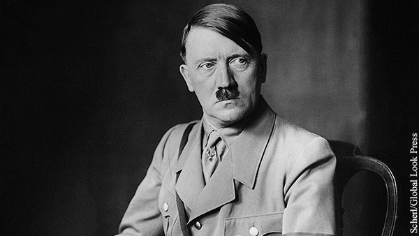 В России собрались запретить ношение одежды с изображением Гитлера