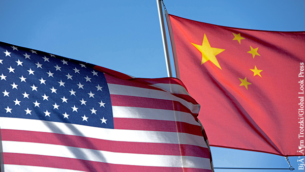 Китай потребовал от США закрыть генконсульство в Чэнду