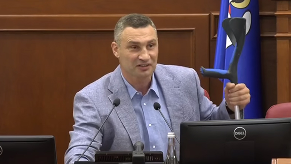 Кличко пригрозил «накостылять» чиновникам горсовета Киева