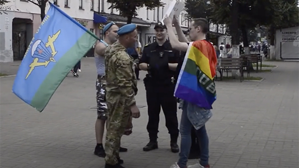 ЛГБТ-активист в Ярославле пожаловался на избиение десантниками