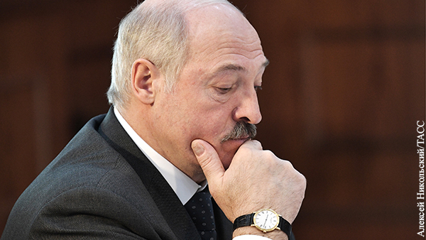 Белорусский эксперт: Лукашенко опоздал с конституционной реформой