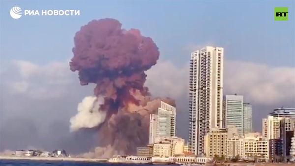 Стали известны обстоятельства мощного взрыва в порту Бейрута