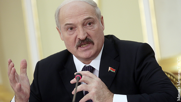 Политика: Дружбу с Лукашенко Киев использовал для атаки на Москву