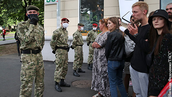 Эксперт описал вероятный сценарий событий в Белоруссии после выборов
