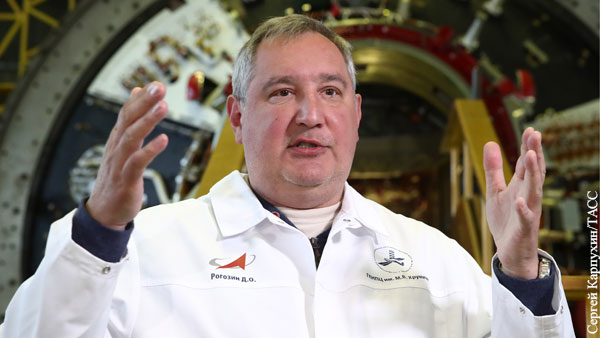 Рогозин предложил украшать ракеты гжелью и хохломой