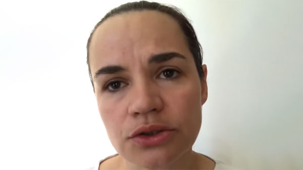 Тихановская записала видеообращение и назвала себя слабой женщиной