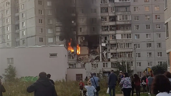 При взрыве газа в доме в Ярославле обрушились перекрытия трех этажей