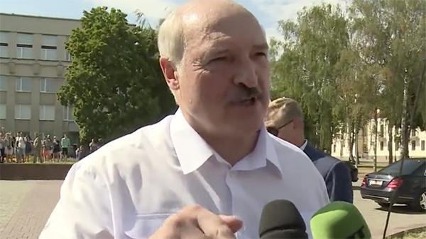 Лукашенко объяснил свое долгое отсутствие на публике после выборов
