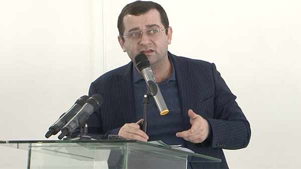 Советник президента Абхазии ушел в отставку из-за тайного визита грузинских политиков