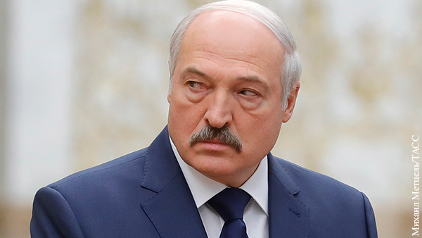 Запад боится дальше угрожать Лукашенко