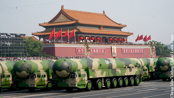 Пентагон оценил планы Китая по ядерной модернизации