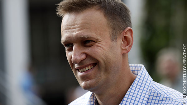 Навального вывели из медицинской комы