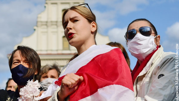 Женщины собрались в центре Минска на «самый громкий марш»
