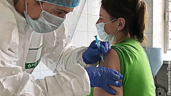Участникам испытаний вакцины от коронавируса дали рекомендации