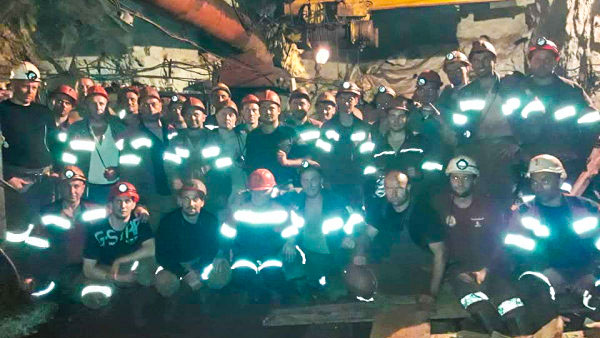 Украинские шахтеры ушли под землю