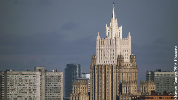 Москва опровергла заявление США о восстановлении санкций СБ ООН против Ирана