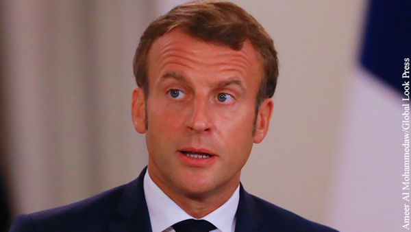 Макрон потребовал от России разъяснений по «отравлению» Навального